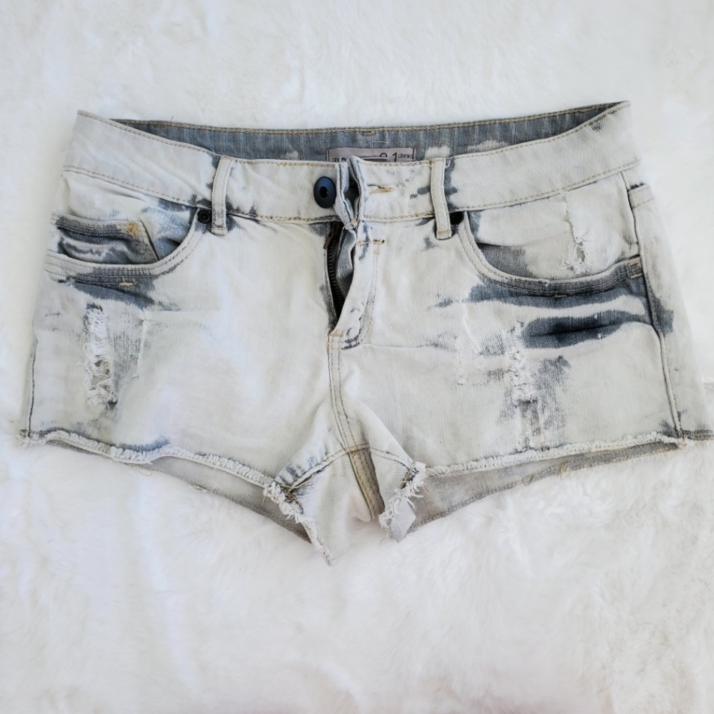 2.1 Denim  cotton Jeans shorts 28 white gray low waist